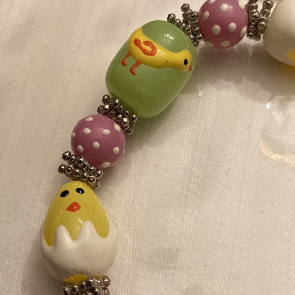 Unique Lampwork Glass Bead Springtime Chicks Bracelet ; 7.5”; Easter Gift - Picture 2 of 2
